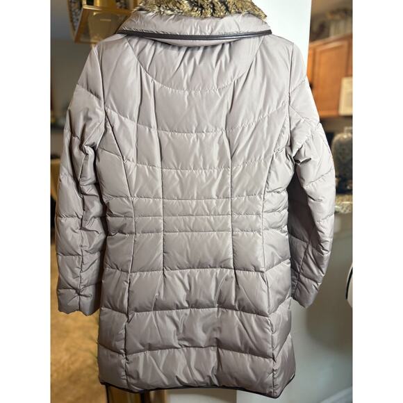 Cole Haan Women's Hidden Hood Puffer Coat in Cashew Size Small 2-6 MSRP $298 - Picture 10 of 10